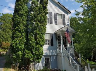 2 Lawrence St #2, Rensselaer, NY 12144