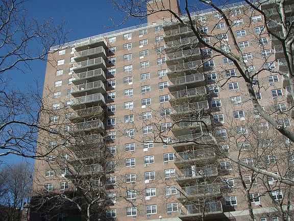 3rd image of 4750 59th St APT 9G