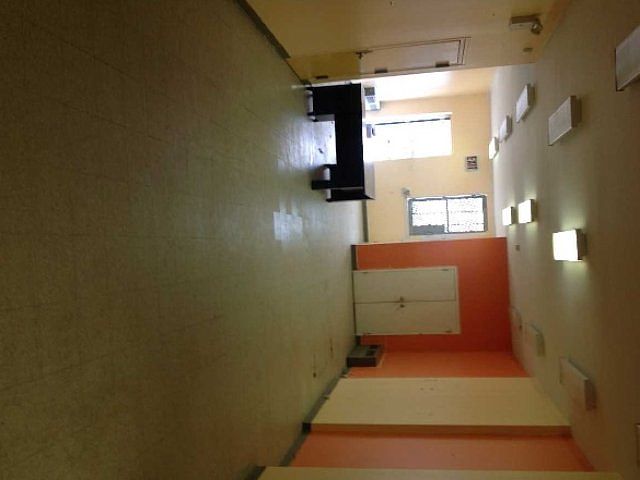 Building Photo 4