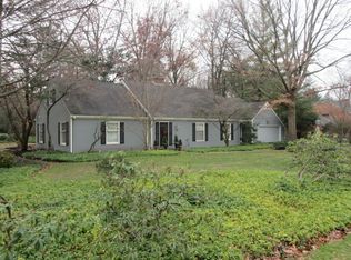 1324 Valley Rd, Lancaster, PA 17603