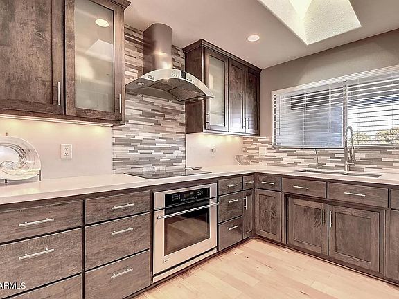 3rd image of 3701 E LUPINE Avenue