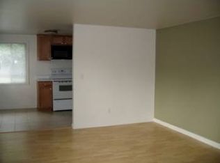 30 Barbie Ct APT 1, Rochester, NY 14626