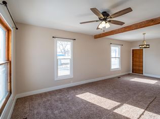 948 M St SW, Cedar Rapids, IA 52404