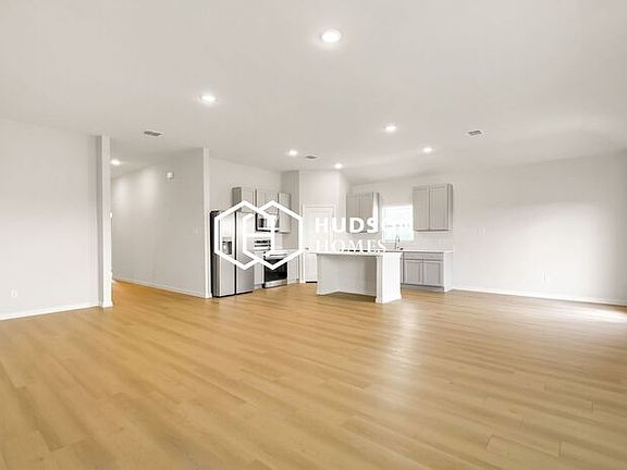 2nd image of 1236 Richards Ranch Rd