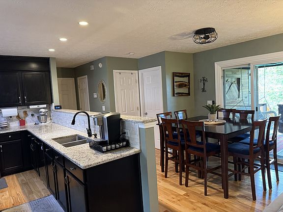 4th image of 3010 Timber Lake Dr