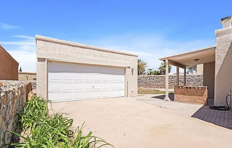 7148 Villa Hermosa Dr — Photo 10