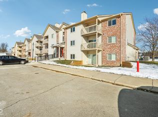 12515 Timber Creek Dr UNIT 11, Carmel, IN 46032