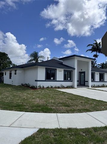 2nd image of 11277 SW 189th Ter