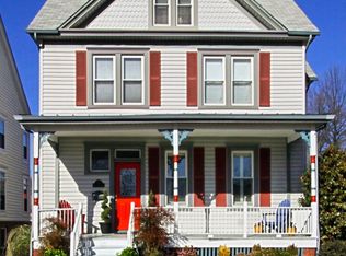 521 W Montgomery Ave, Rockville, MD 20850