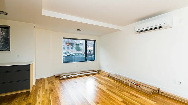 Rented by Nooklyn NYC LLC | media 10