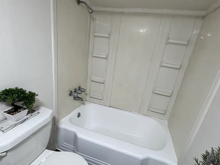 7267 Benedict Ave #2 — Photo 17