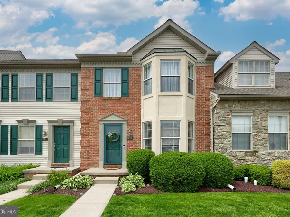 1016 Cobblestone Ln, Lancaster, PA 17601