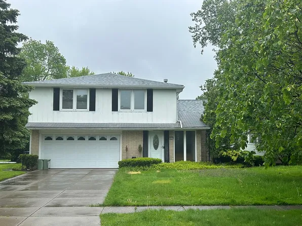 217 Surrey Run, Amherst, NY 14221