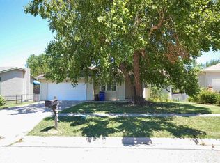 1241 Bluestem Dr, Junction City, KS 66441