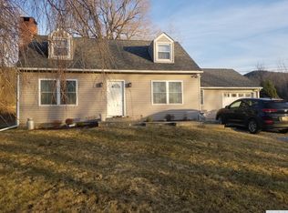 360 Sinpatch Rd, Wassaic, NY 12592