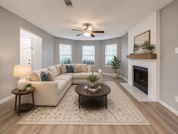 2nd image of 4817 Hara Ln