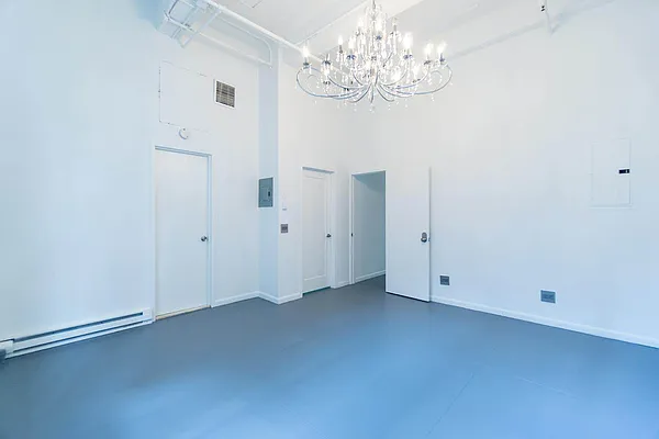 Rented by Aventana | media 11