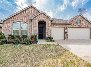 1657 Frankford Dr, Forney, TX 75126