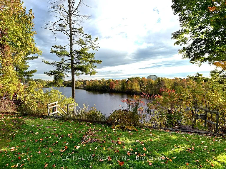 4 Wellsmere Ct — Photo 7