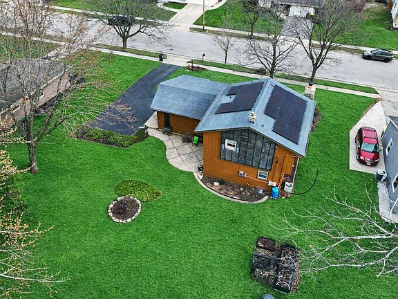 4th image of 2115 Rambling Rose ROAD