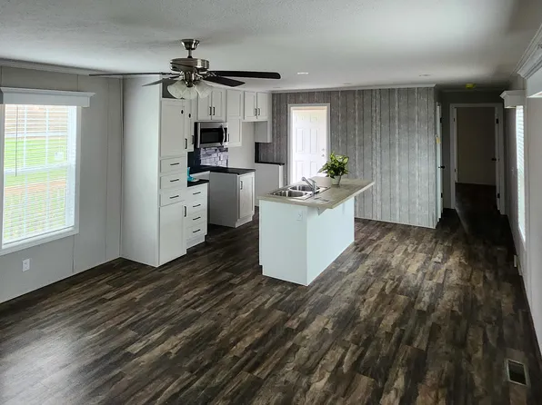 3500 W Brookfield Dr, Muncie, IN