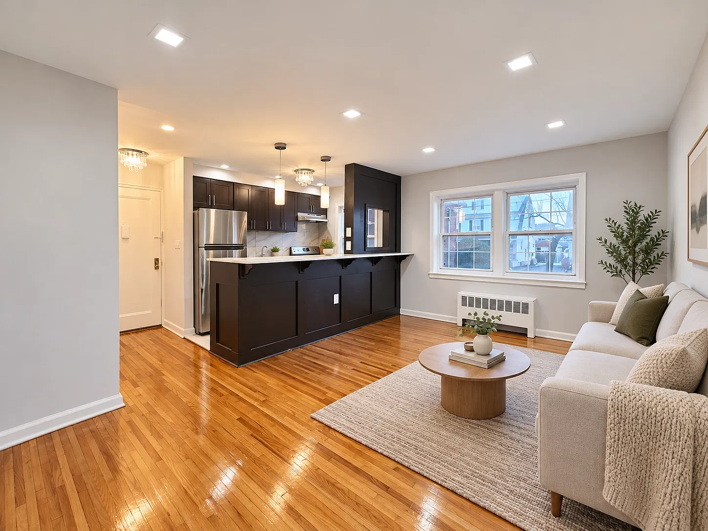 16 Beaumont Pl — Photo 1