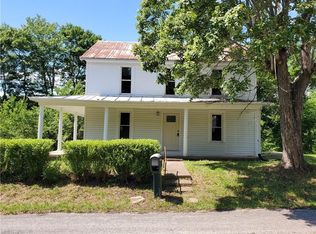 40081 Pleasant Ridge Rd, Graysville, OH 45734