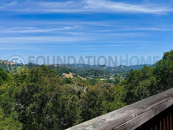 4th image of 140 Redwood Rd
