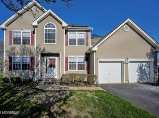3 Lucille Ct, Little Egg Harbor, NJ 08087
