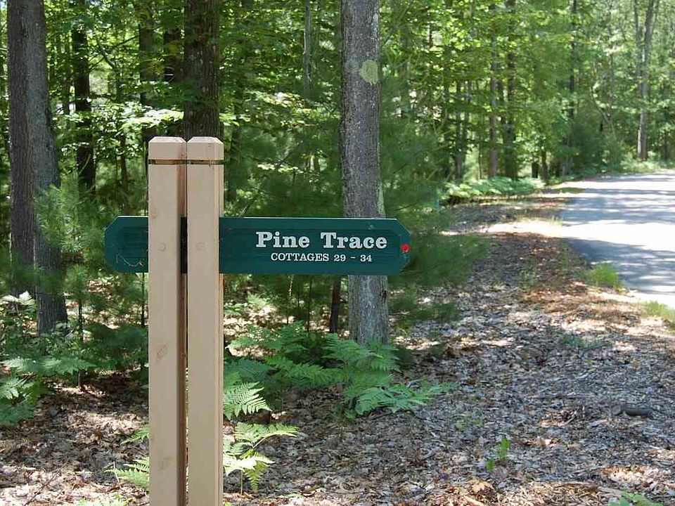 1st image of 30 Pine Trce