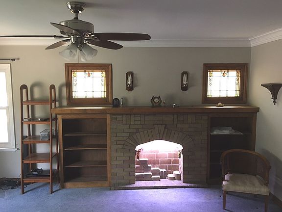 4th image of 7928 Babb Ave