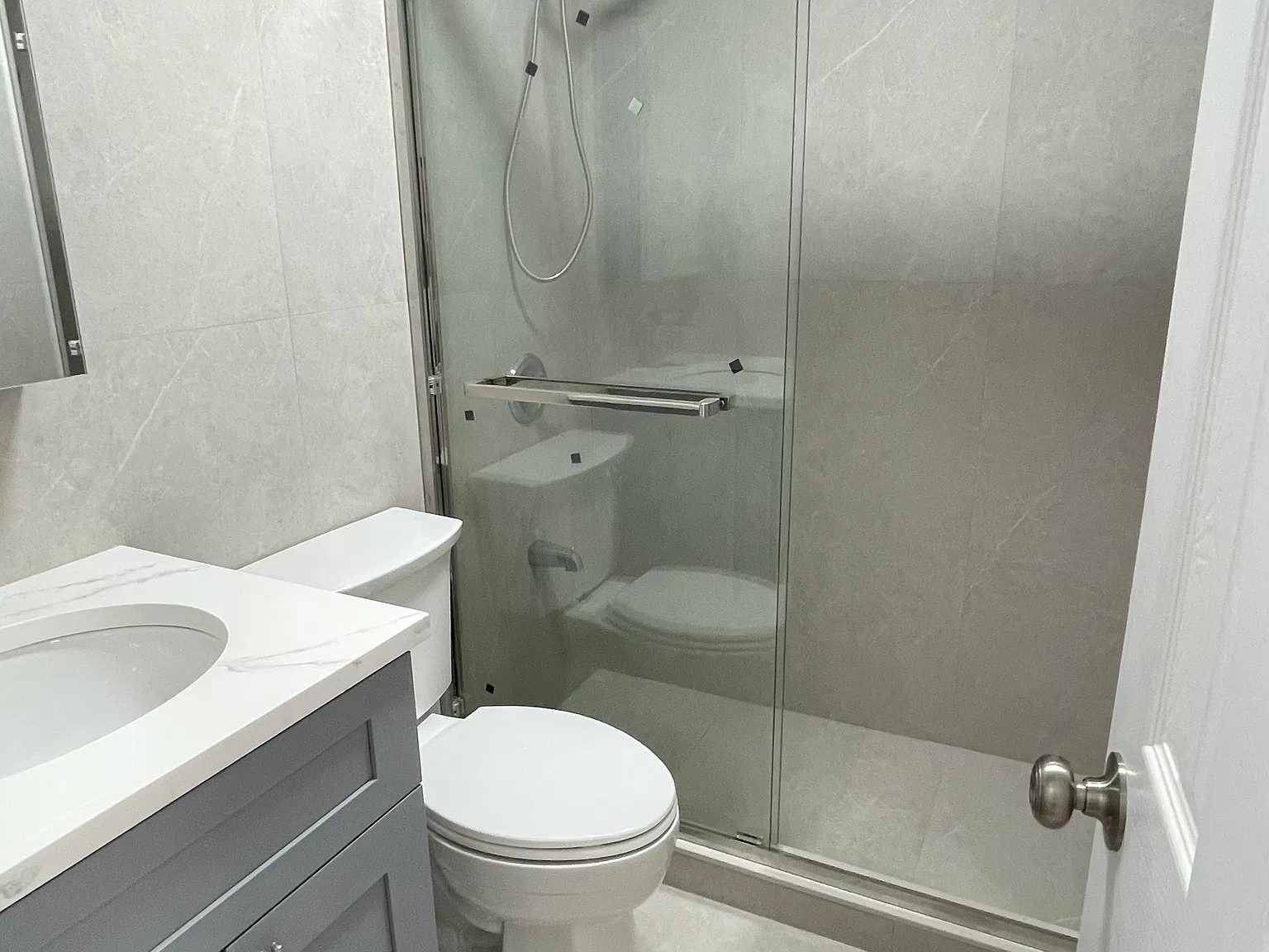 2 bed, 900 sqft, $2,600 — Photo 4