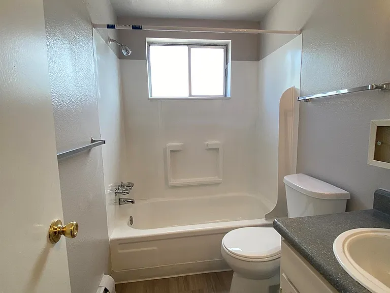 Garden Center Apt. 62, 64 & 70 — Photo 26