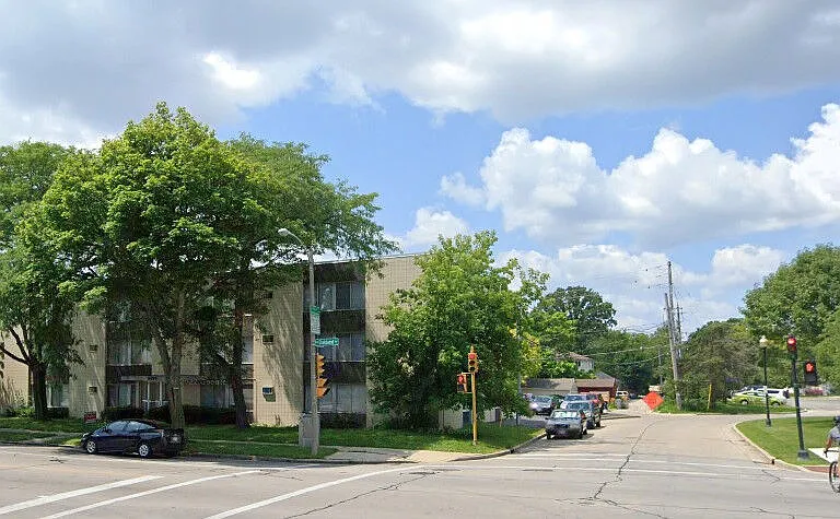 Milwood Apartments — Photo 1