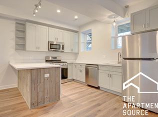 1142 W 17th St #G, Chicago, IL 60608