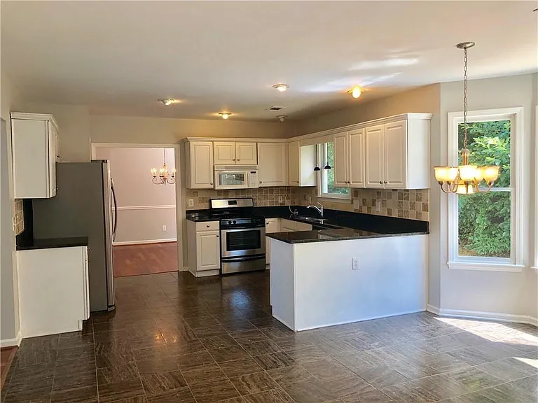 2102 Chatou Pl NW — Photo 12