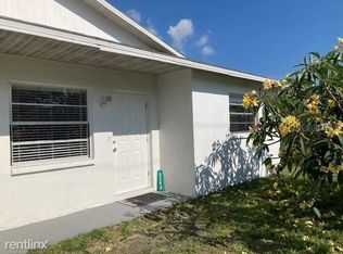 5243 Honore Ave, Sarasota, FL 34233
