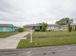 785 Cadez St NE, Palm Bay, FL 32905
