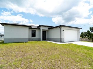2809 18th St SW, Lehigh Acres, FL 33976