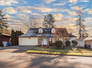 743 S 27th St, Renton, WA 98055