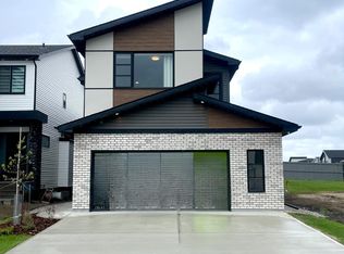 7005 Kiviaq Cres, Edmonton, AB T6W1A5