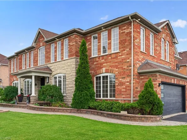 840 Brass Winds Pl, Mississauga, ON L5W 1T3