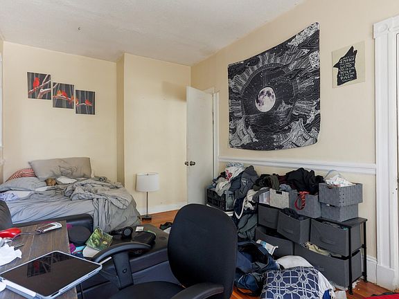 3rd image of 55 Calumet St #2