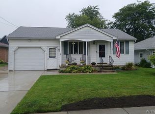 27 Syracuse St, Tonawanda, NY 14150
