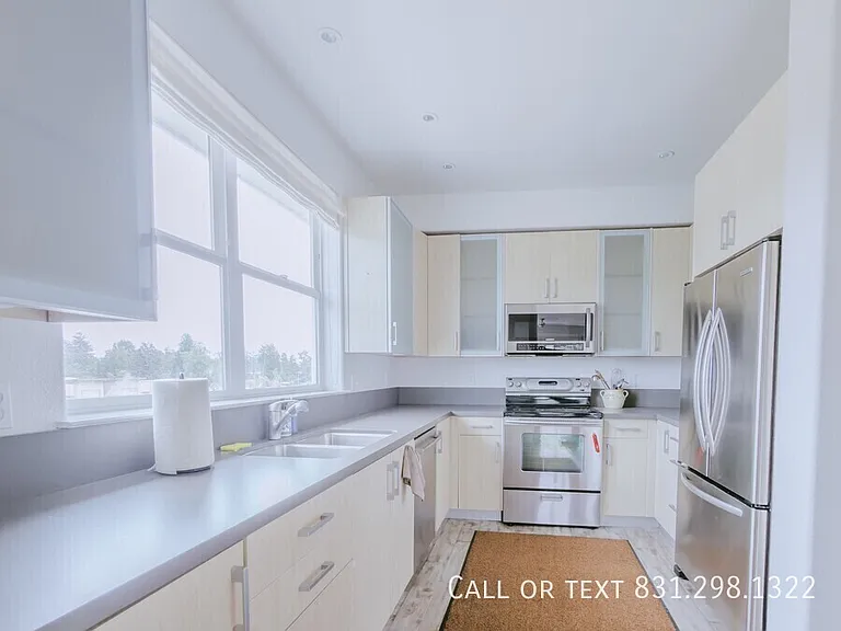 2030 N Pacific Ave #440 — Photo 7