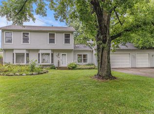 3329 Lakeview Dr, Highland, MI 48356