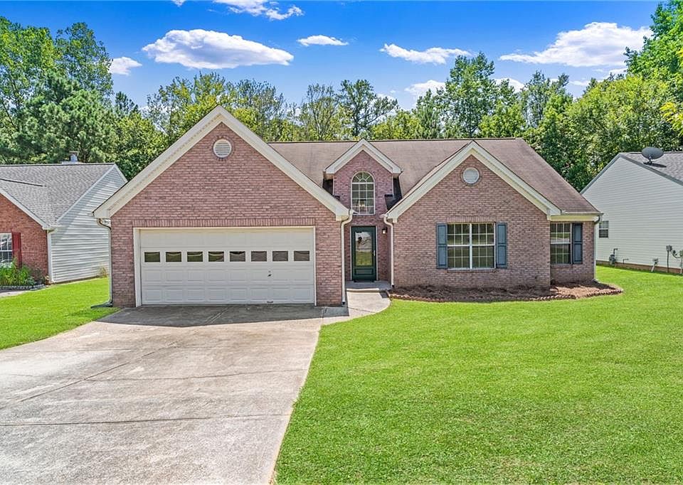 1st image of 3190 Avalon Walk Dr
