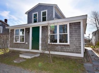 5 Pearl Ave, Wareham, MA 02571