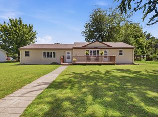 613 E Elm Ave, Olivia, MN 56277