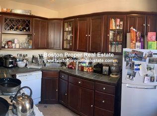 64 Revere St APT 88E, Boston, MA 02114